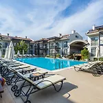 Apart-hotel Diana 4*