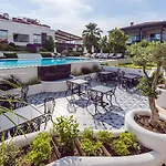 Apart-hotel Diana Calis